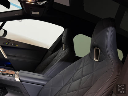 BMW iX xDrive40 Sport Package Sky Lounge Soft-Close Harman/Kardon Black Sapphire Metallic - BMW