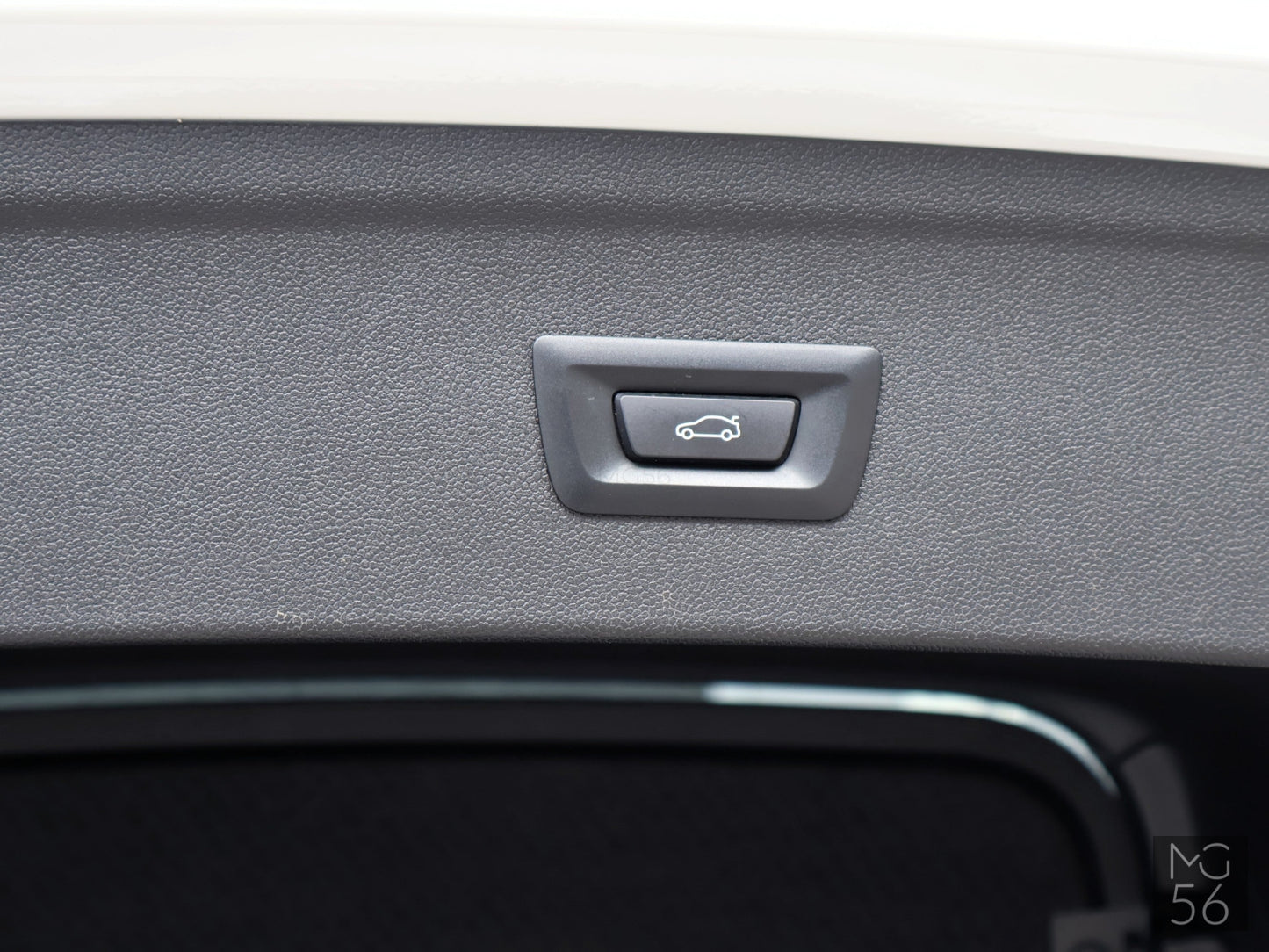 BMW iX xDrive50 Luxury Electric Flagship Bowers & Wilkins Air Suspension - BMW