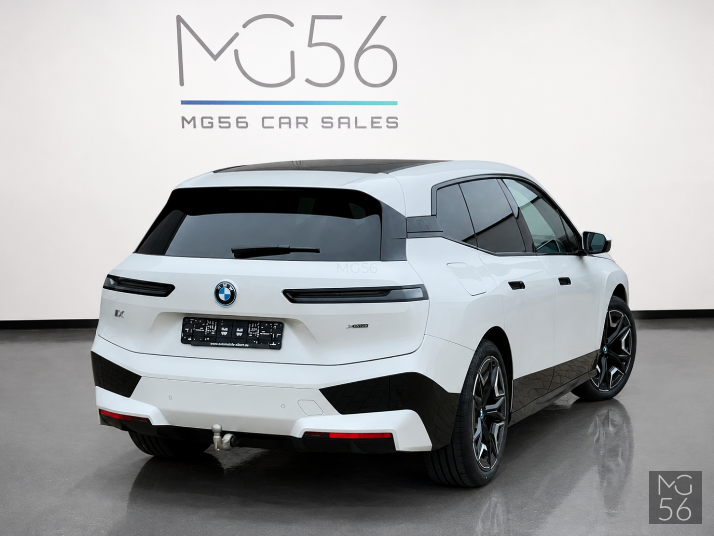 BMW iX xDrive50 Sport Package Full Options Mineral-weiss Metallic - BMW