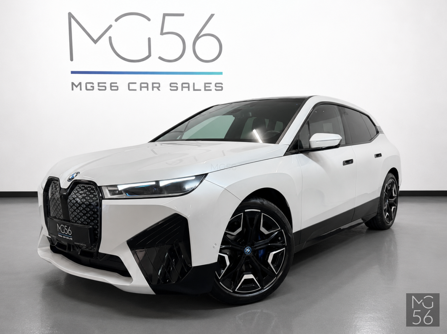 BMW iX xDrive50 Sport Package Full Options Mineral-weiss Metallic - BMW