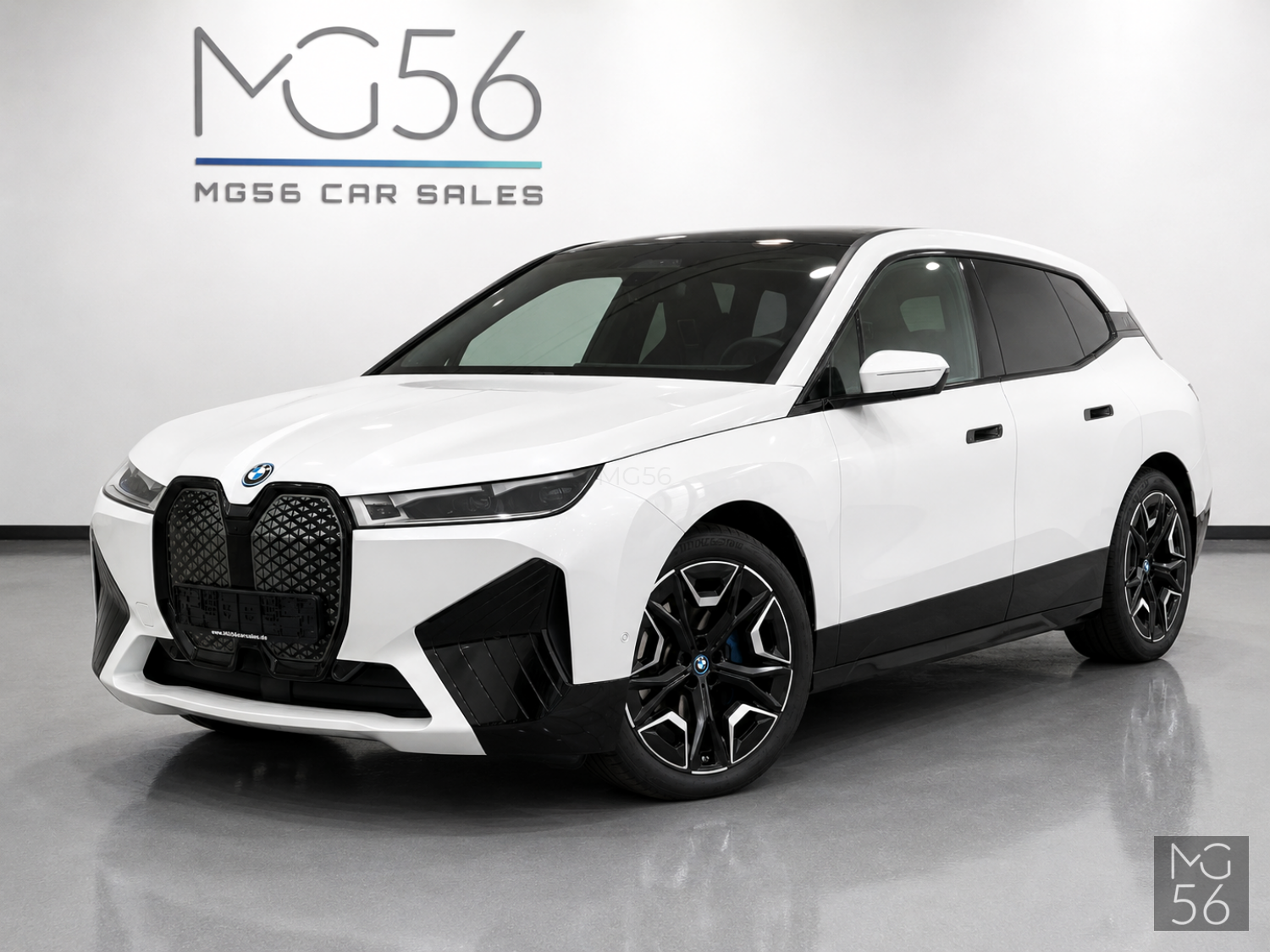 BMW iX xDrive50 Sport Package Full Options Mineral-weiss Metallic - BMW