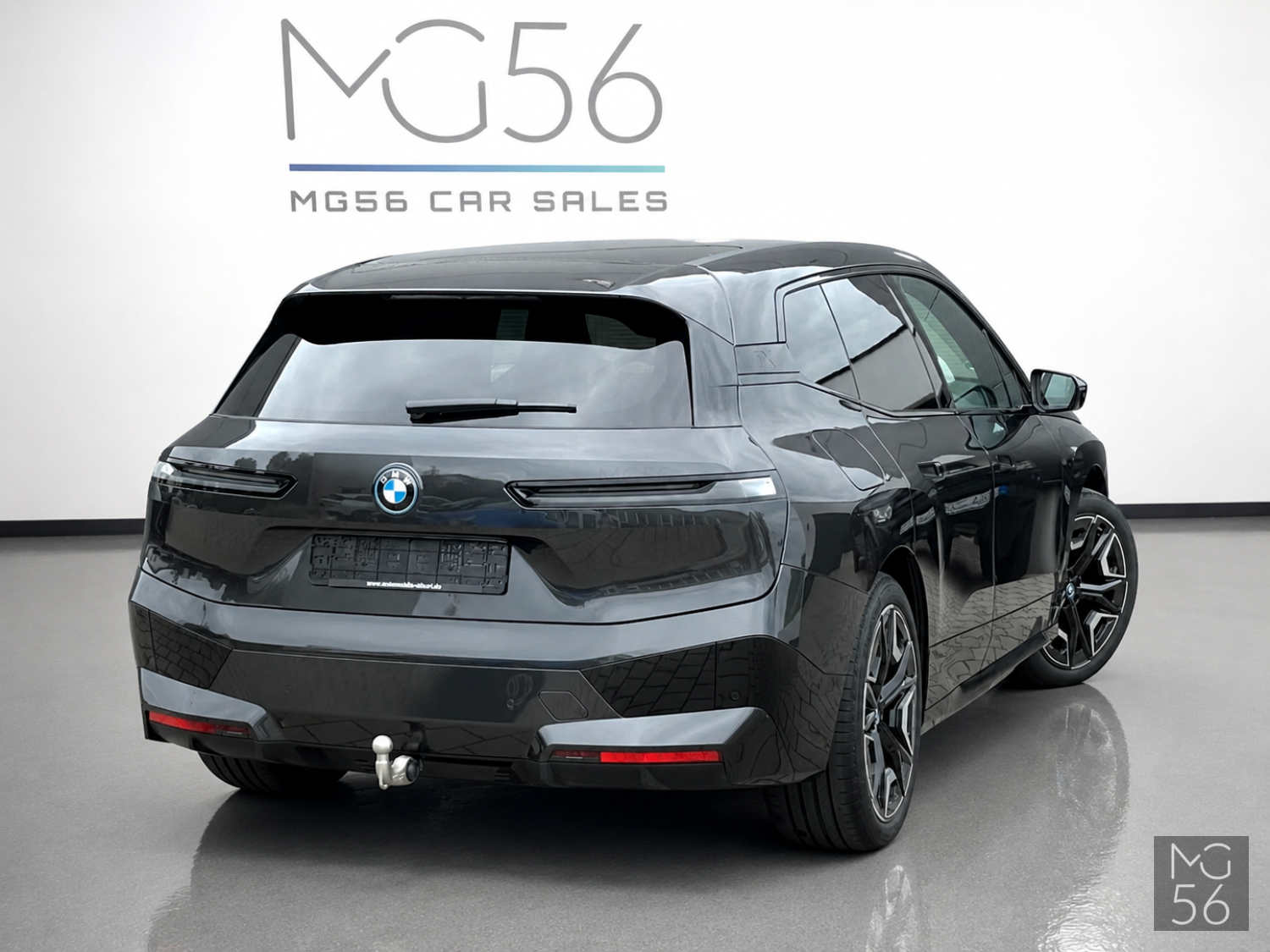 BMW iX xDrive50 Sport Package Soft-Close Laser Sky Lounge Sophisto Grey Brilliant Metallic - BMW