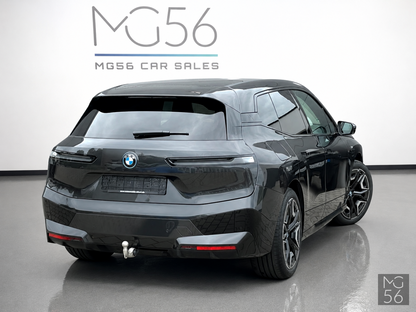 BMW iX xDrive50 Sport Package Soft-Close Laser Sky Lounge Sophisto Grey Brilliant Metallic - BMW