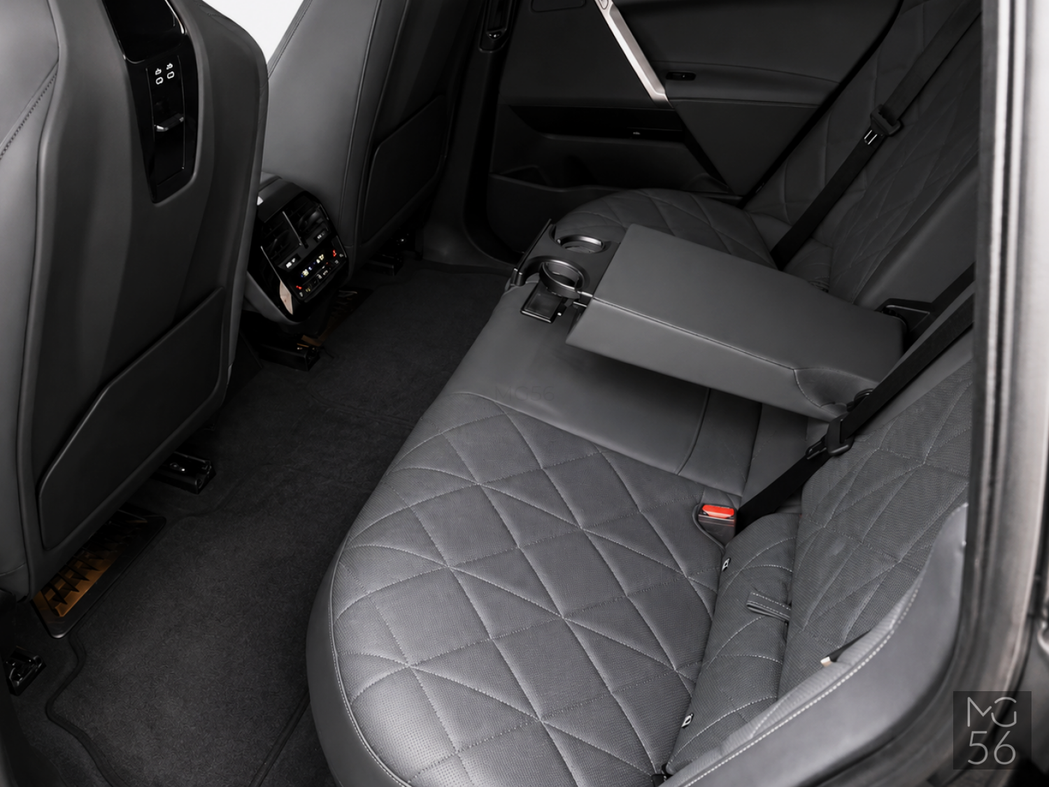 BMW iX xDrive50 Sport Package Soft-Close Laser Sky Lounge Sophisto Grey Brilliant Metallic - BMW