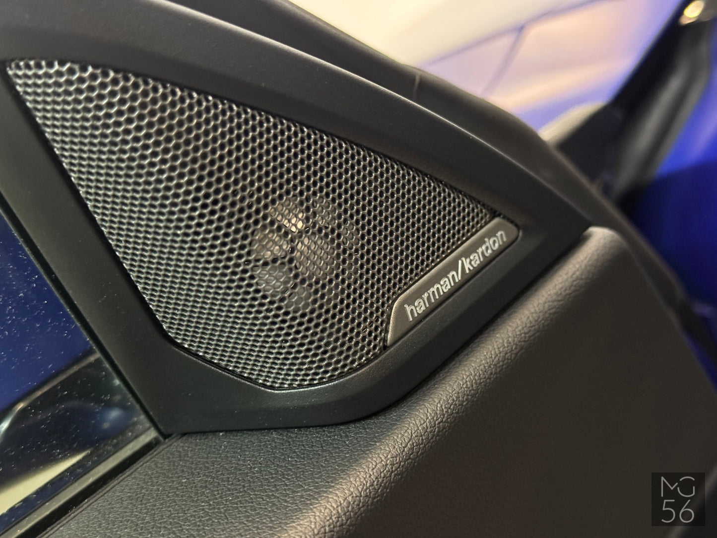 BMW M2 Coupe Individual Frozen Portimao Blau Metallic BMW