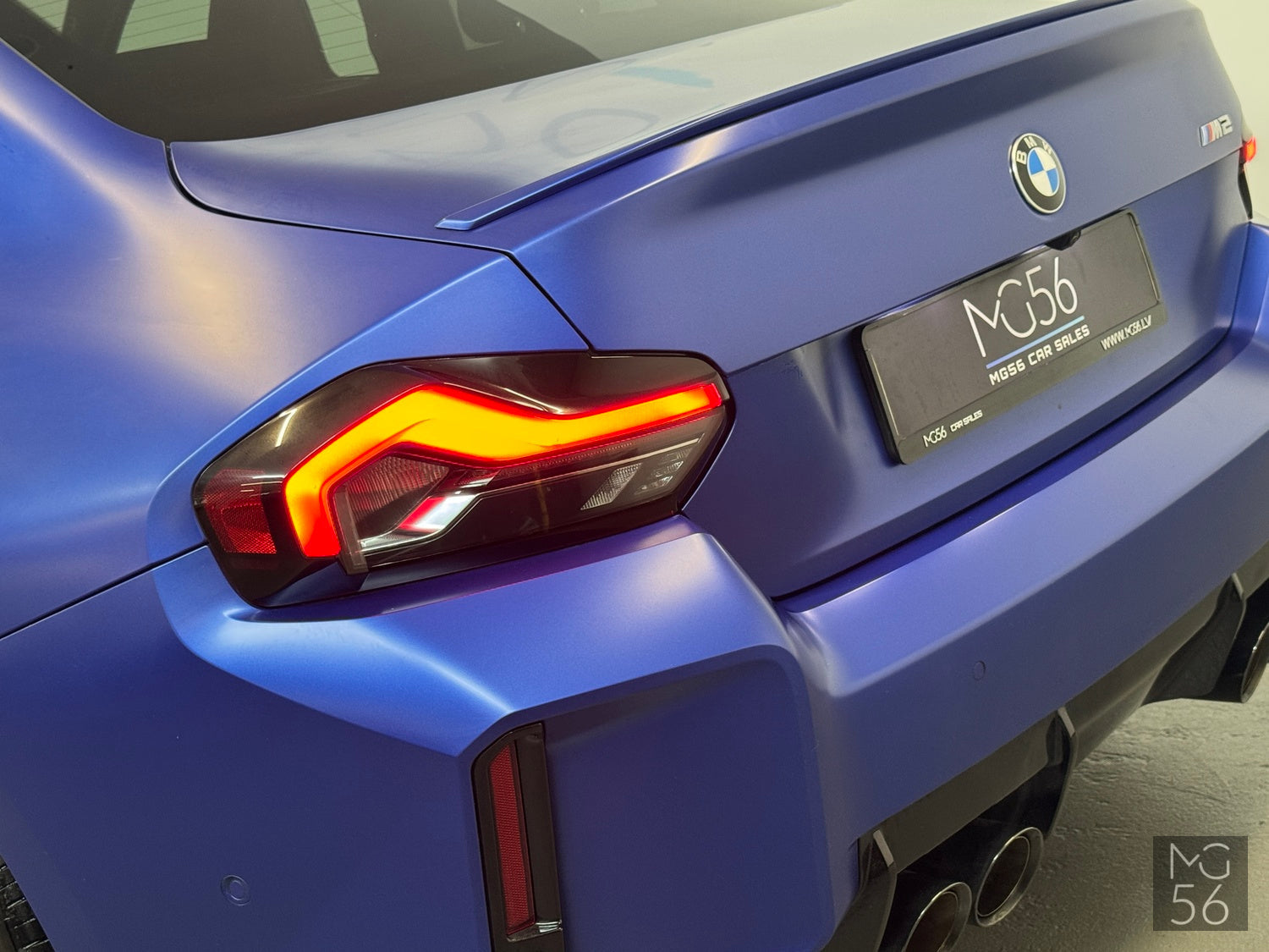 BMW M2 Coupe Individual Frozen Portimao Blau Metallic BMW