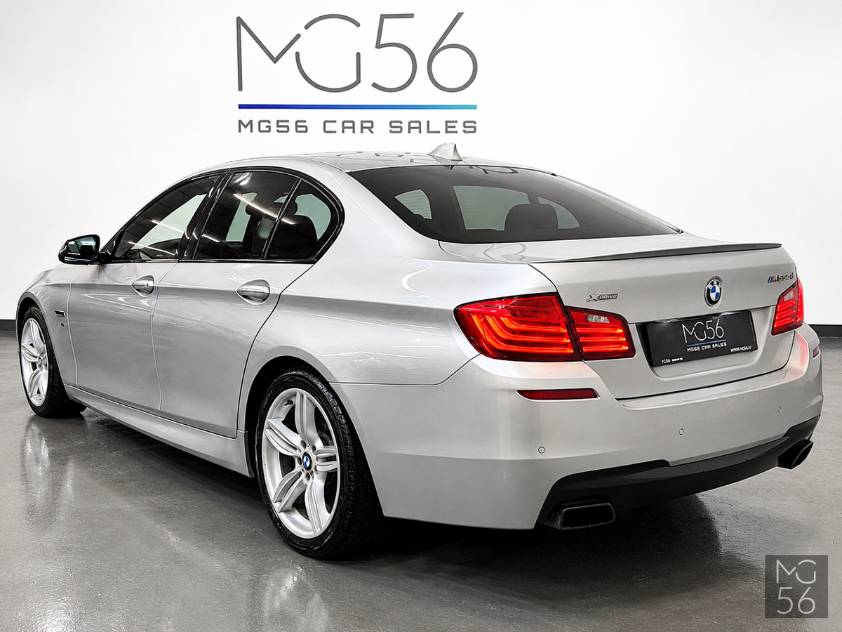 BMW M550 x-Drive Facelift Glacier Silver Metallic - BMW