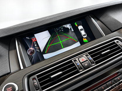 BMW M550 x-Drive Facelift Glacier Silver Metallic - BMW