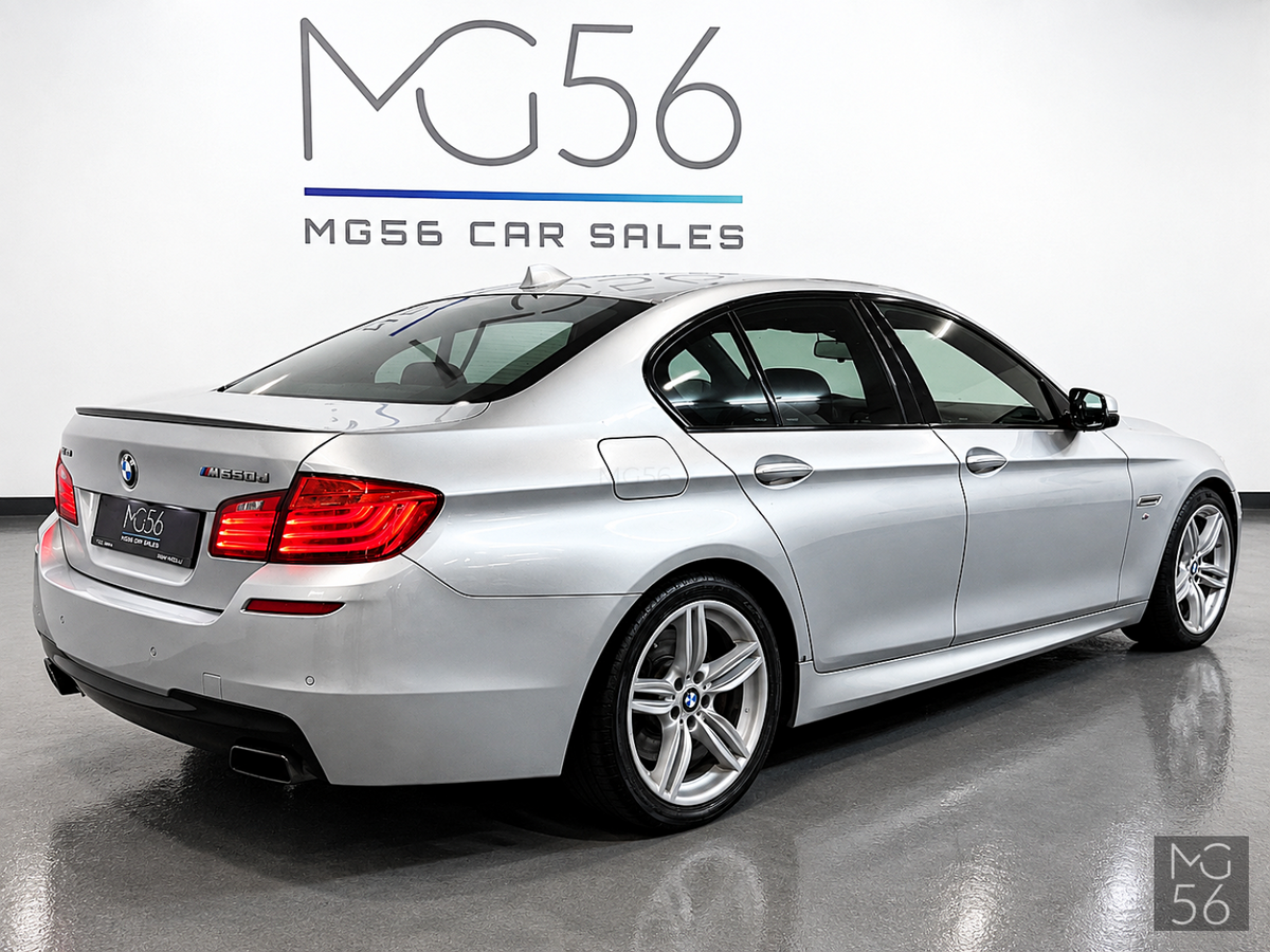 BMW M550 x-Drive Facelift Glacier Silver Metallic - BMW