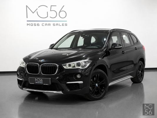 BMW X1 xDrive18d X Line Black Sapphire Metallic - BMW
