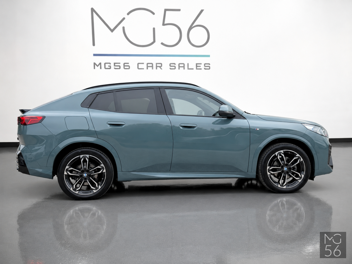 BMW X2 xDrive20d U10 M Sport MHEV Cape York Green Metallic - BMW