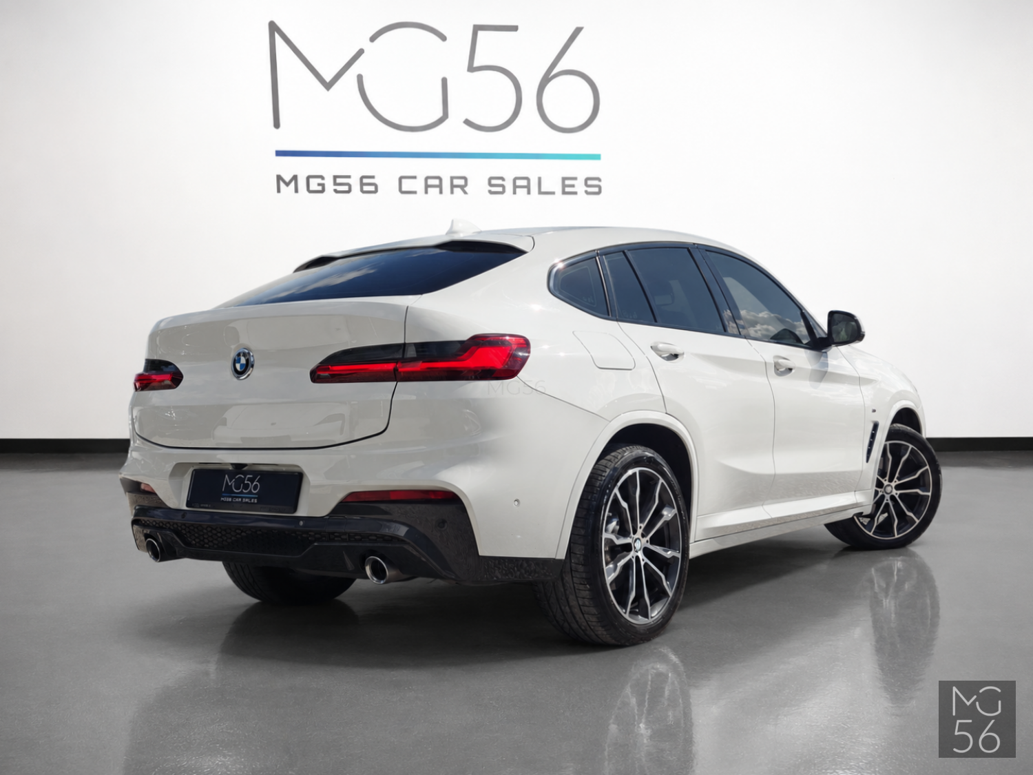 BMW X4 xDrive20d G02 M Sport Alpinweiss 3 - BMW