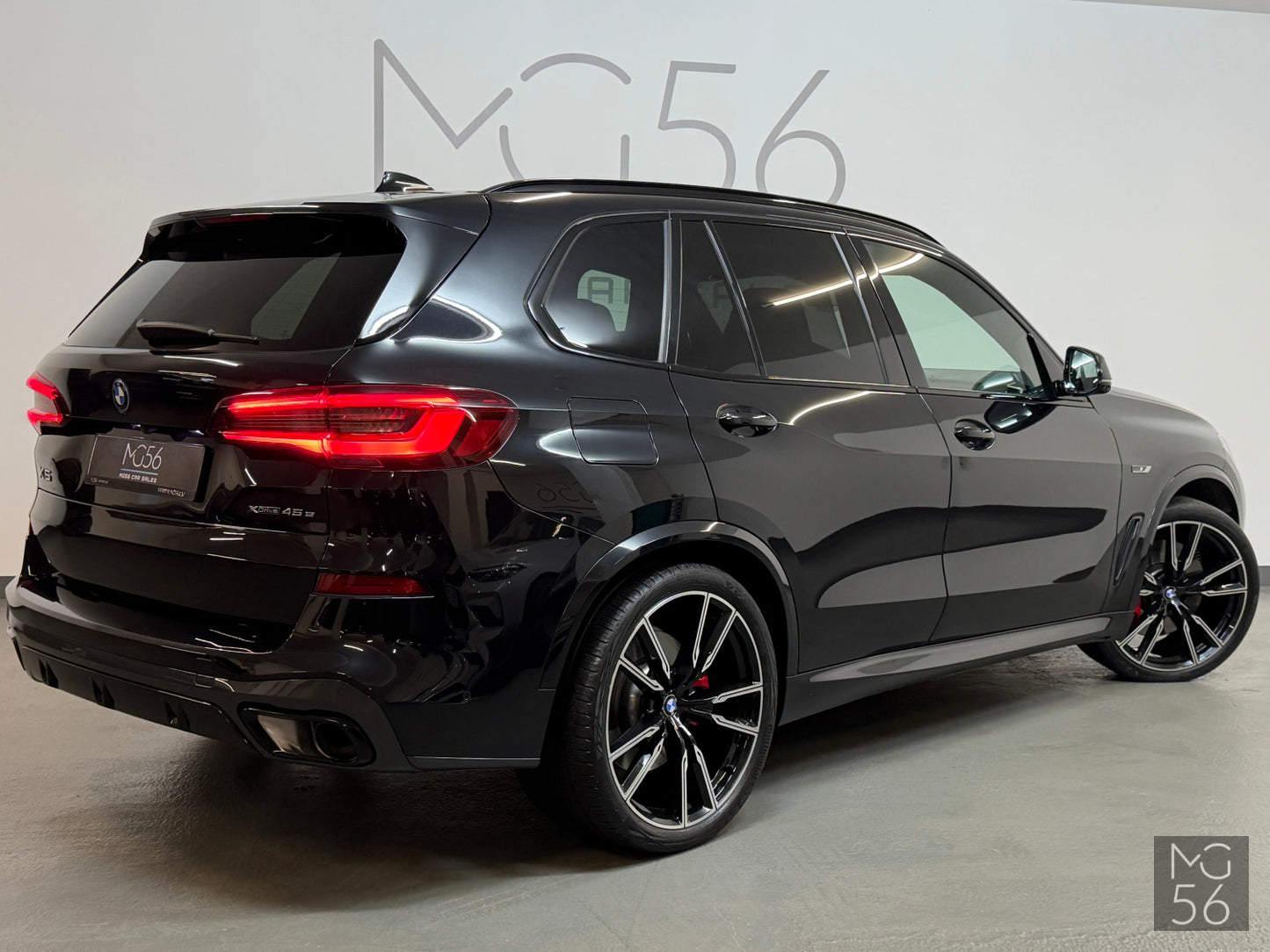 BMW X5 45e M-Sport Package Plug-in Hybrid Black Edition M Seats BMW