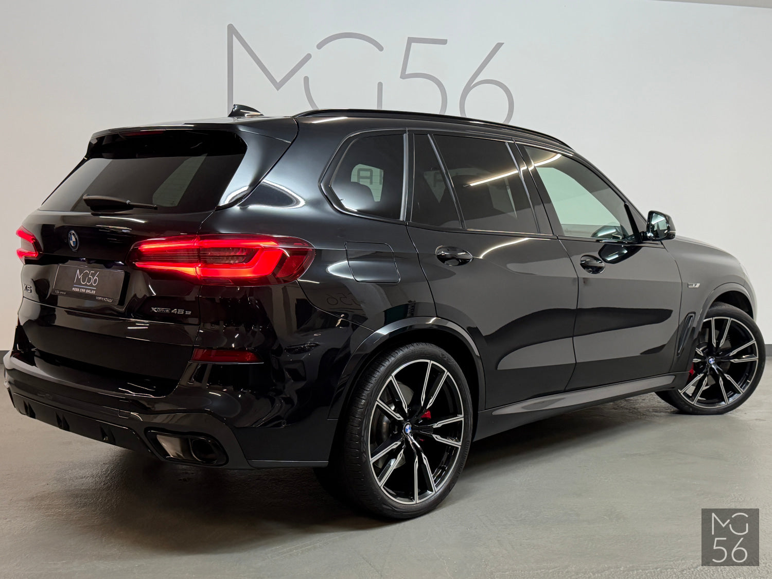 BMW X5 45e M-Sport Package Plug-in Hybrid Black Edition M Seats BMW