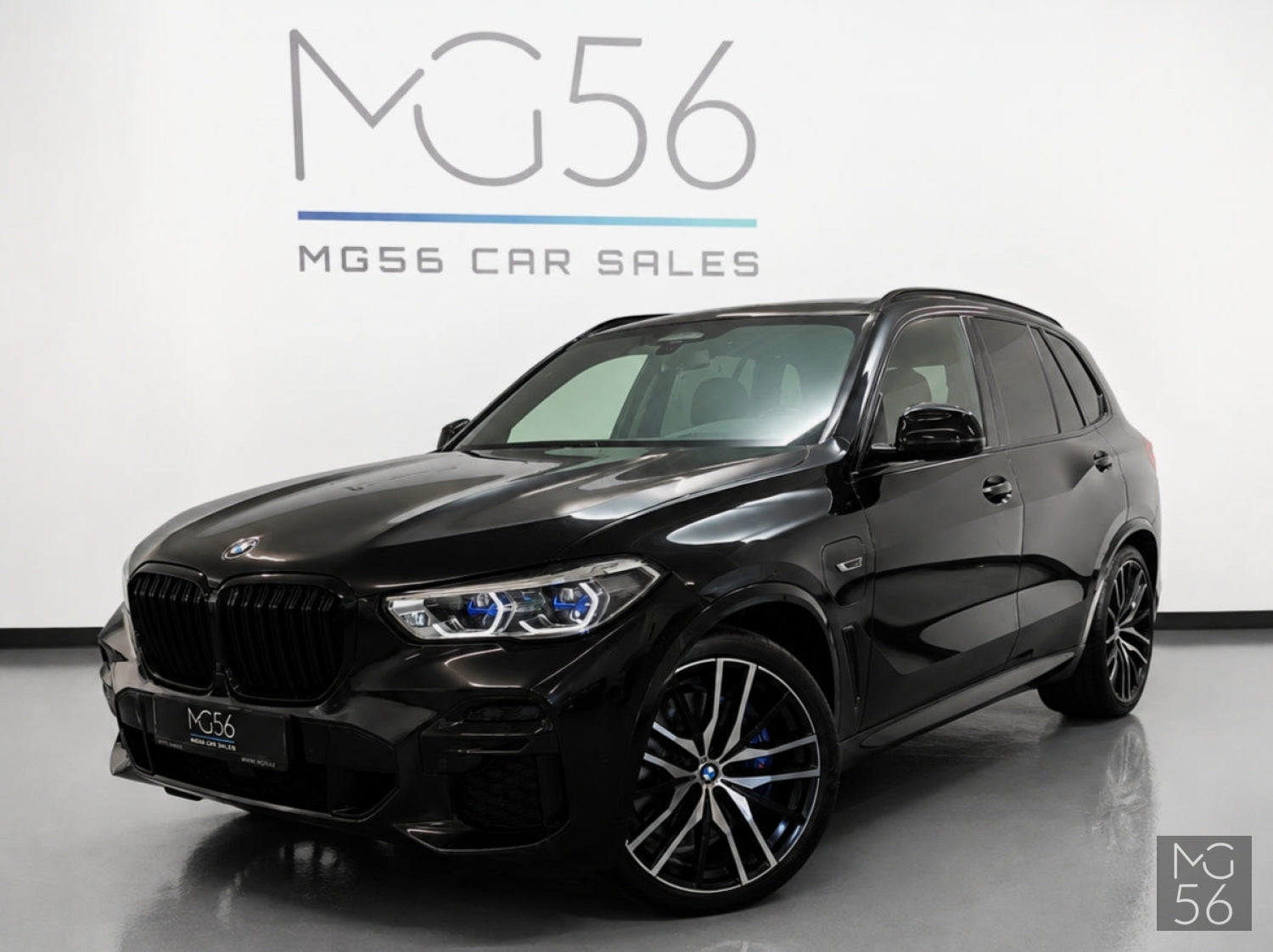 BMW X5 45e M-Sport Package Plug-in Hybrid Sky Lounge - BMW