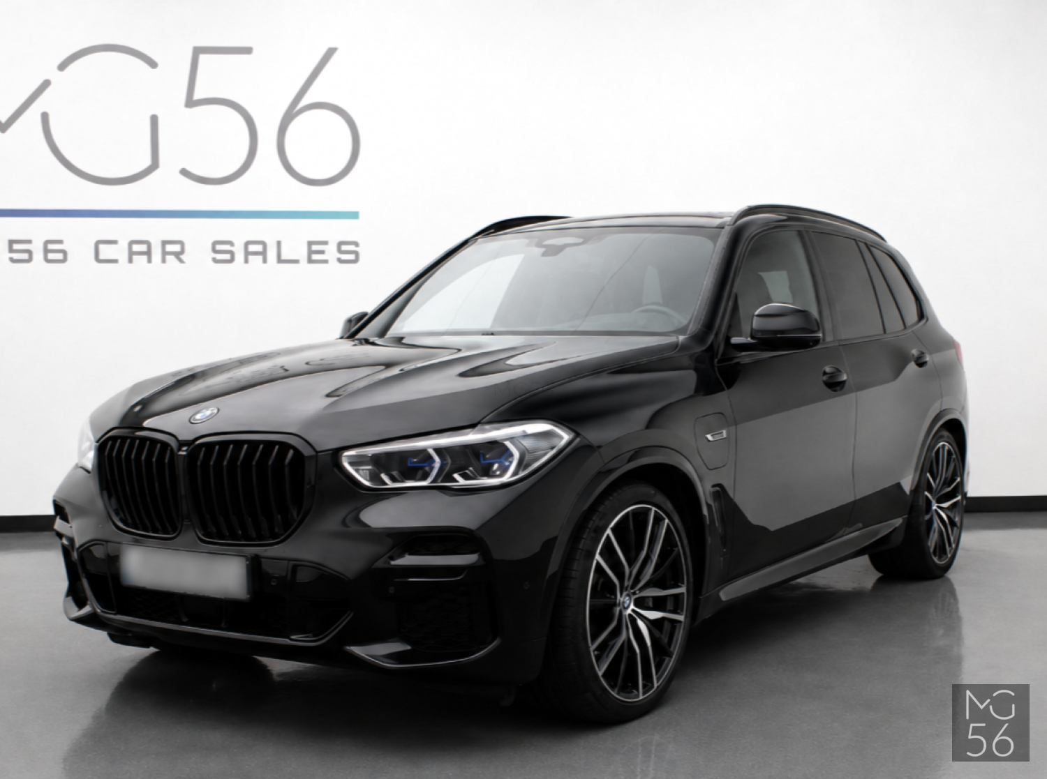 BMW X5 45e M-Sport Package Plug-in Hybrid Sky Lounge - BMW