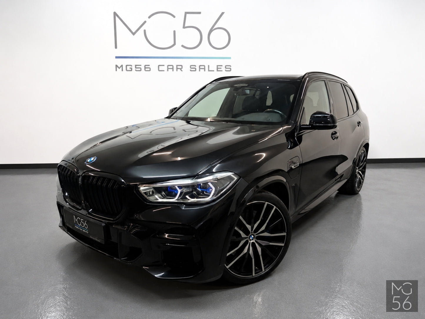 BMW X5 45e M-Sport Package Plug-in Hybrid Sky Lounge - BMW