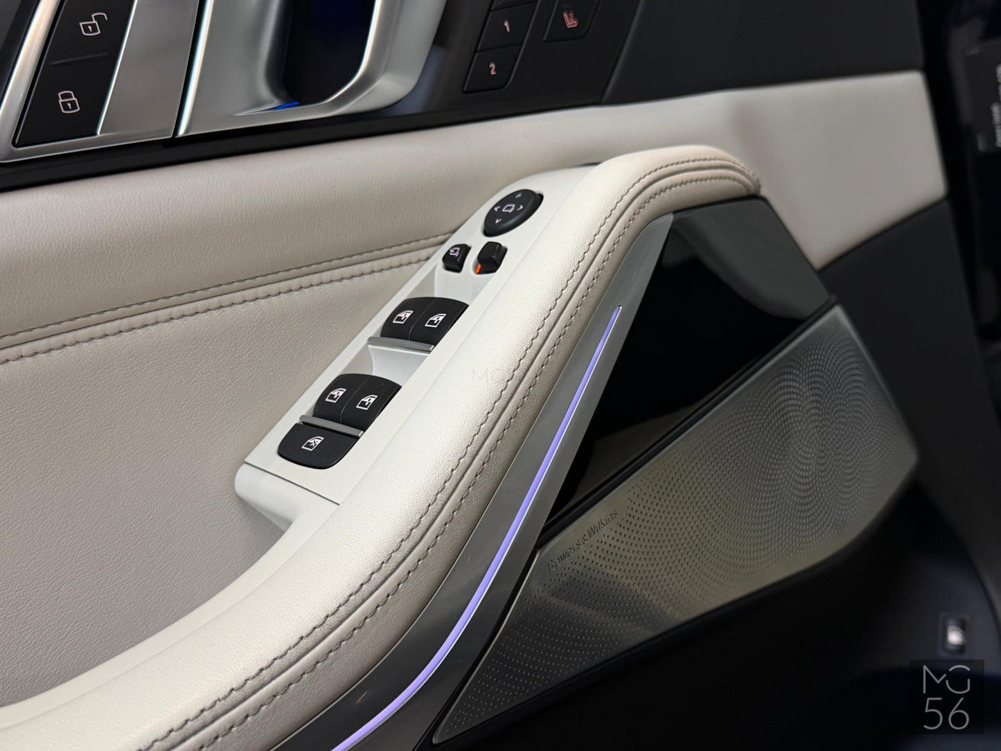 BMW X5 45e M-Sport Plug-in Hybrid Bowers & Wilkins Laserlight BMW