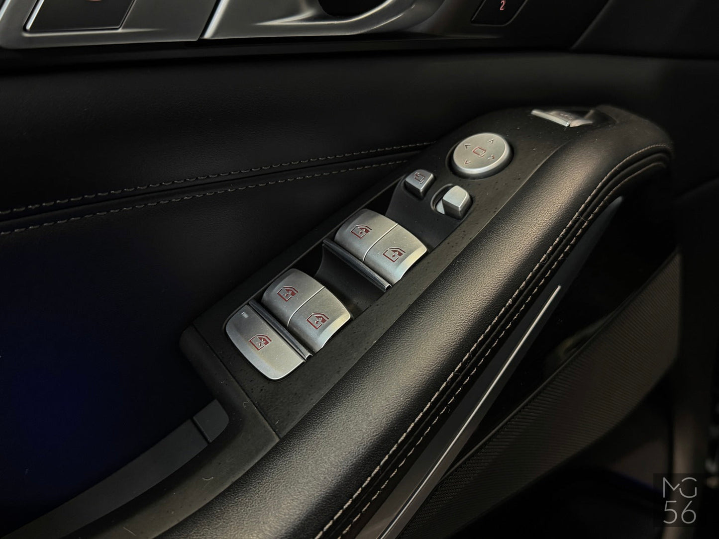 BMW X7 M-Sport Package 4.0i x-Drive BMW