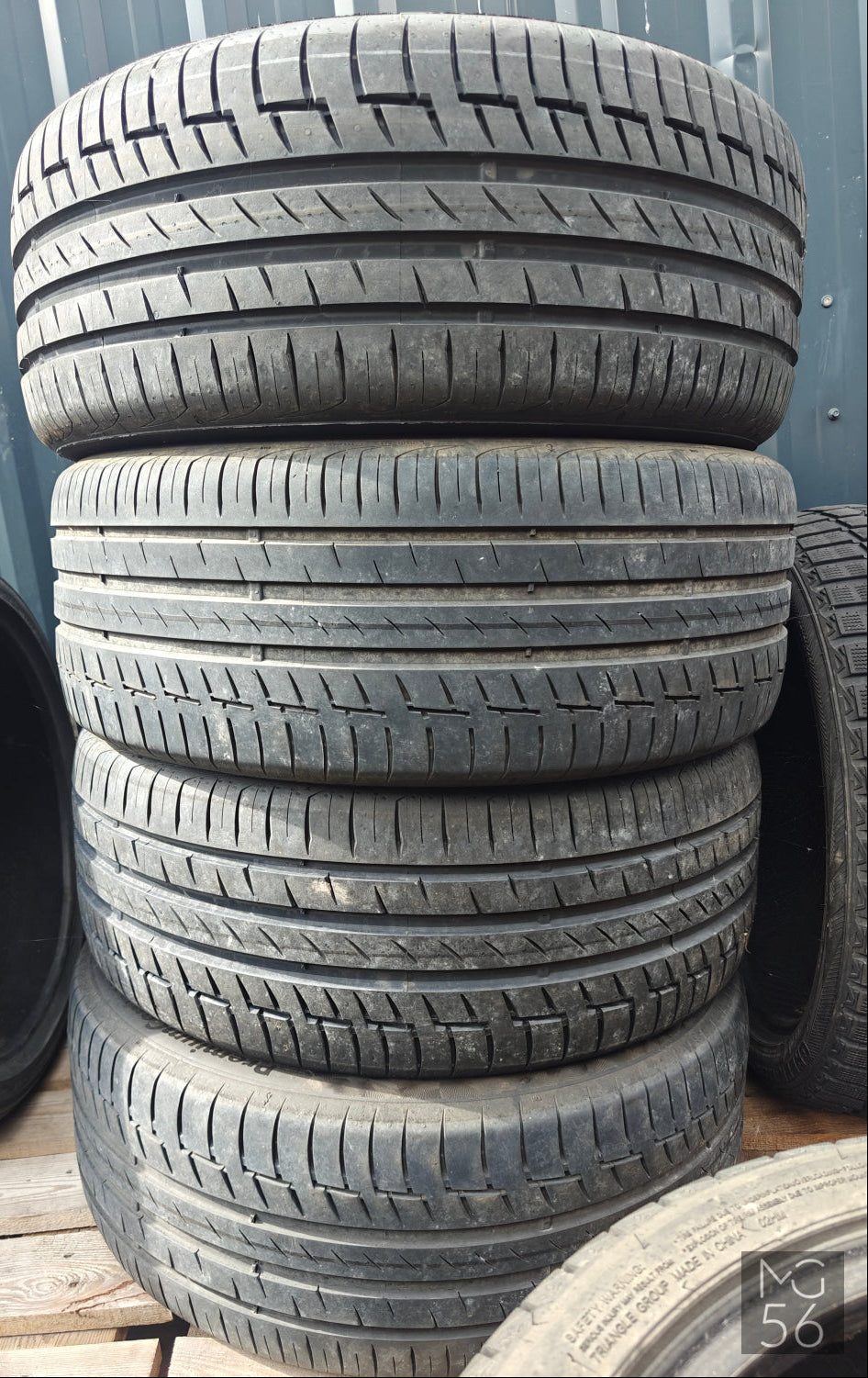 Continental Premium Contact 6 - 245/45/R19 (4x) - R19