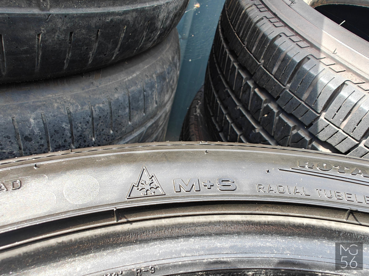 Dunlop Winter Sport 5 - 245/40/R18 (4x) - R18