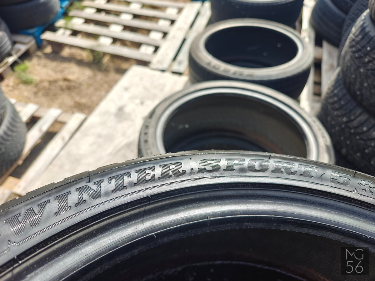 Dunlop Winter Sport 5 - 245/40/R18 (4x) - R18