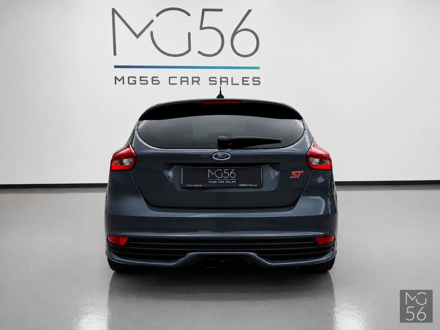 Ford Focus ST 2.0 EcoBoost Recaro Manual Stealth - Ford