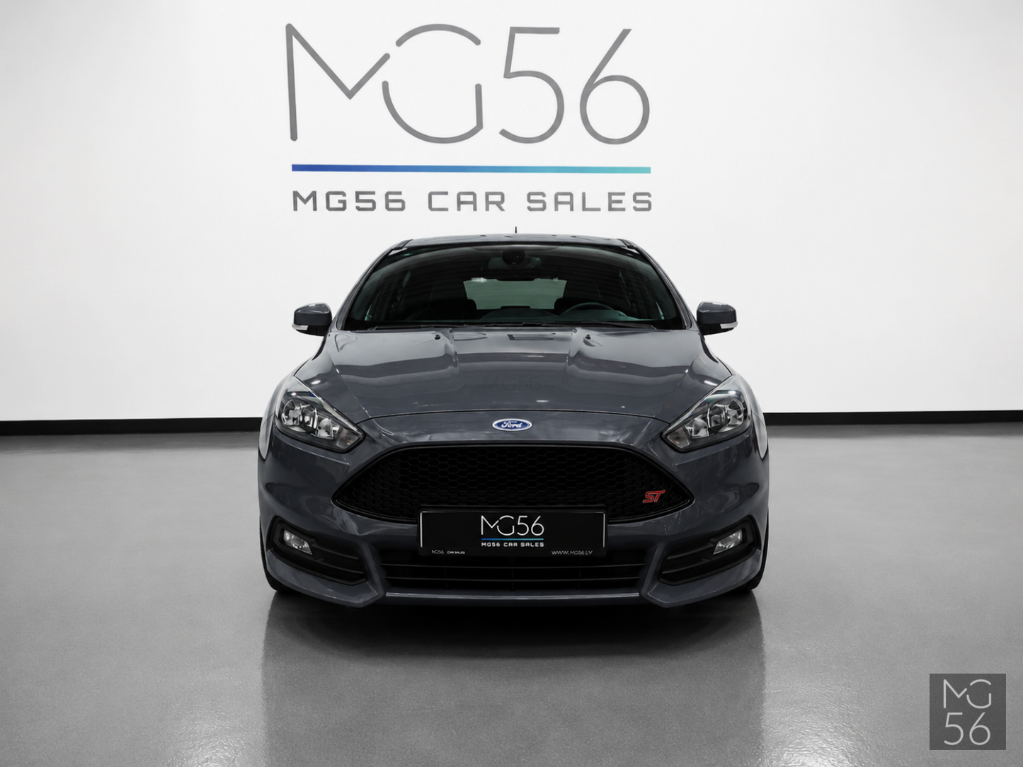 Ford Focus ST 2.0 EcoBoost Recaro Manual Stealth - Ford