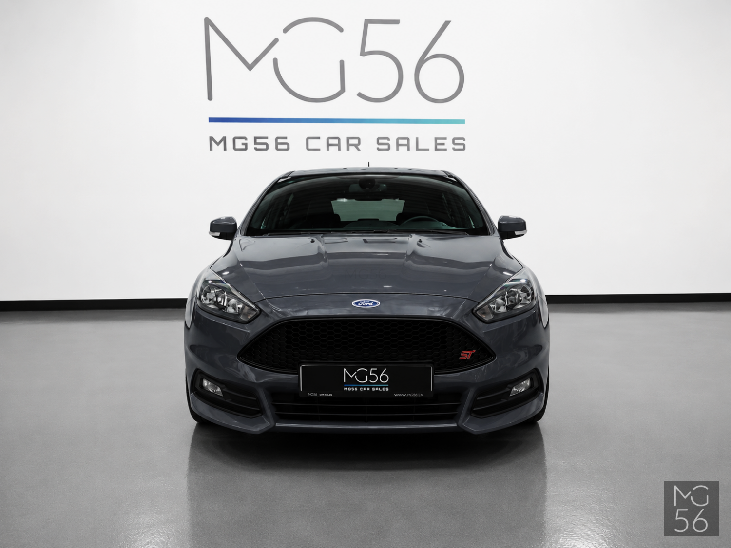 Ford Focus ST 2.0 EcoBoost Recaro Manual Stealth - Ford