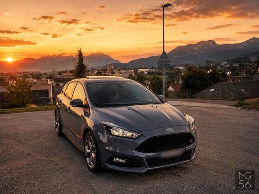 Ford Focus ST 2.0 EcoBoost Recaro Manual Stealth - Ford