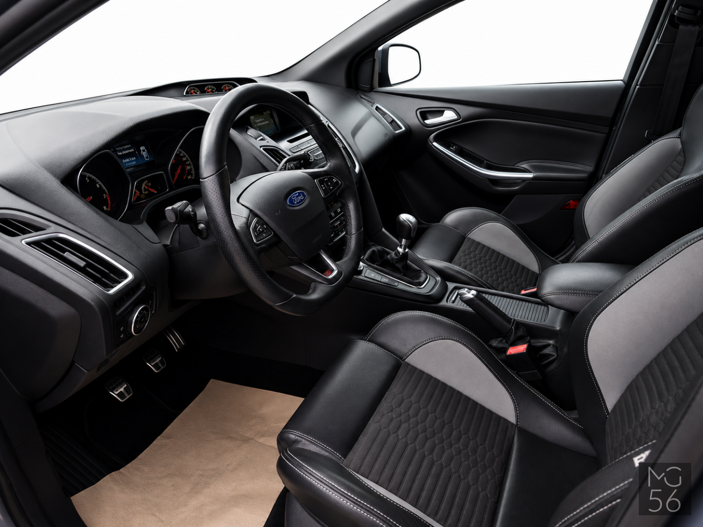 Ford Focus ST 2.0 EcoBoost Recaro Manual Stealth - Ford