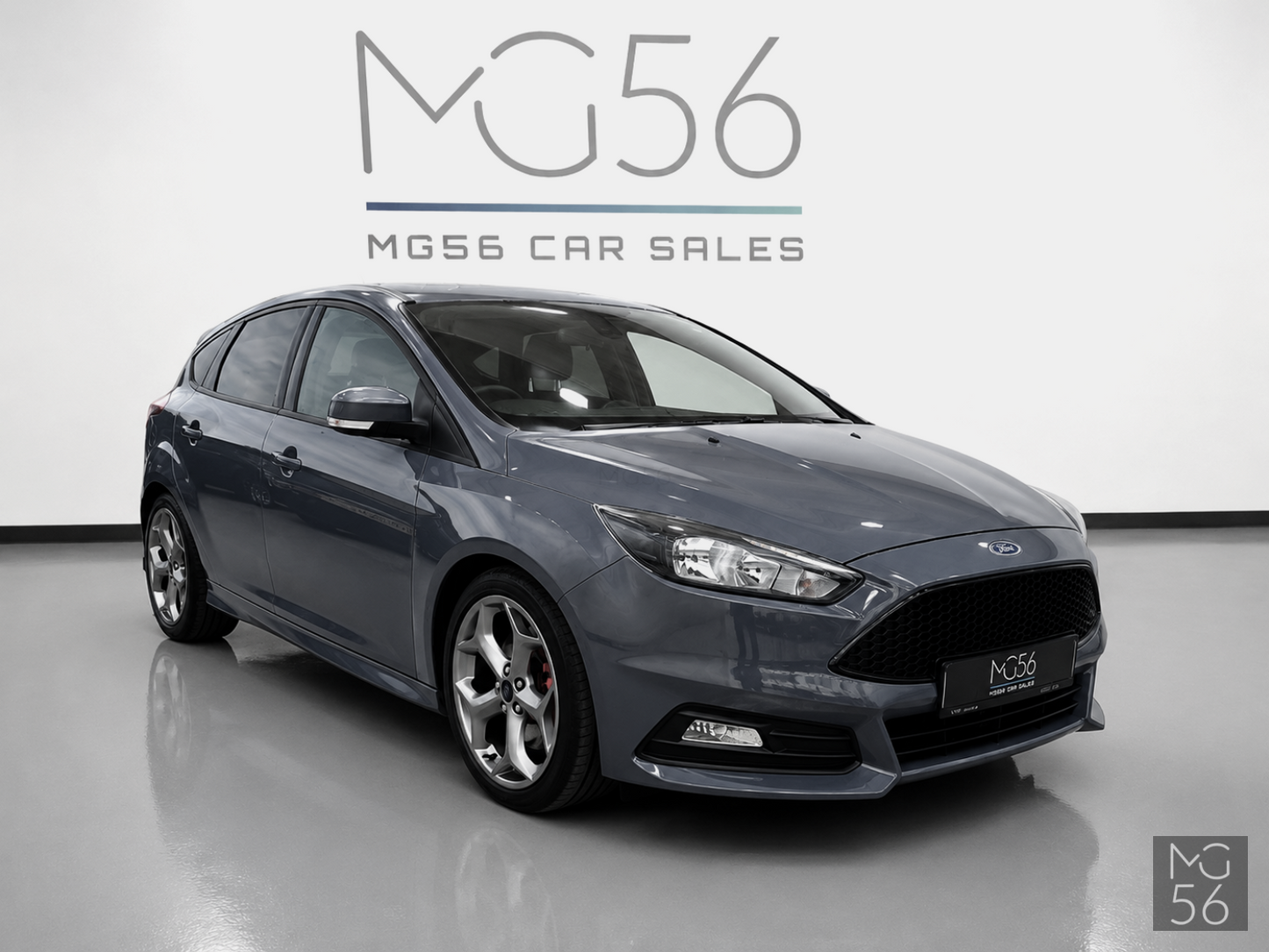 Ford Focus ST 2.0 EcoBoost Recaro Manual Stealth - Ford