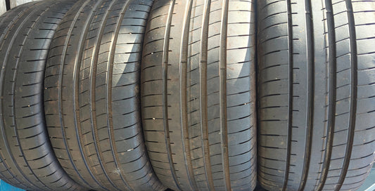 Goodyear Eagle F1 - 245/40/R19 (2x) 275/35/R19 (2x) - R19
