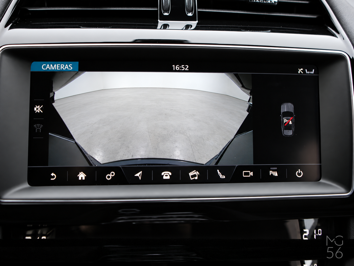 Jaguar F-PACE 25t AWD R-Sport Ebony Black - Jaguar