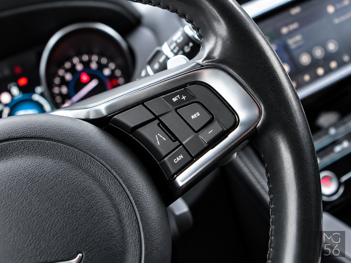 Jaguar F-PACE 25t AWD R-Sport Ebony Black - Jaguar
