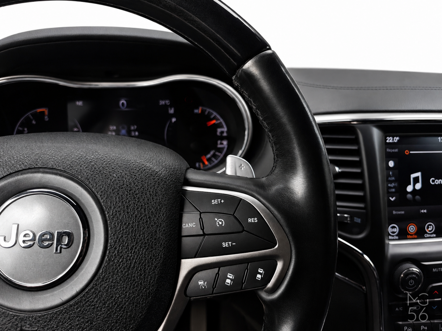 Jeep Grand Cherokee Overland Quadra-Drive II Alpine Diamond Black Crystal - Jeep