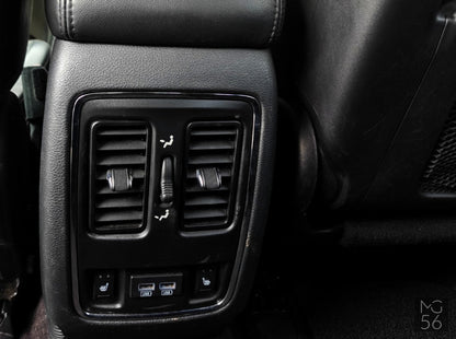 Jeep Grand Cherokee Overland Quadra-Drive II Alpine Diamond Black Crystal - Jeep