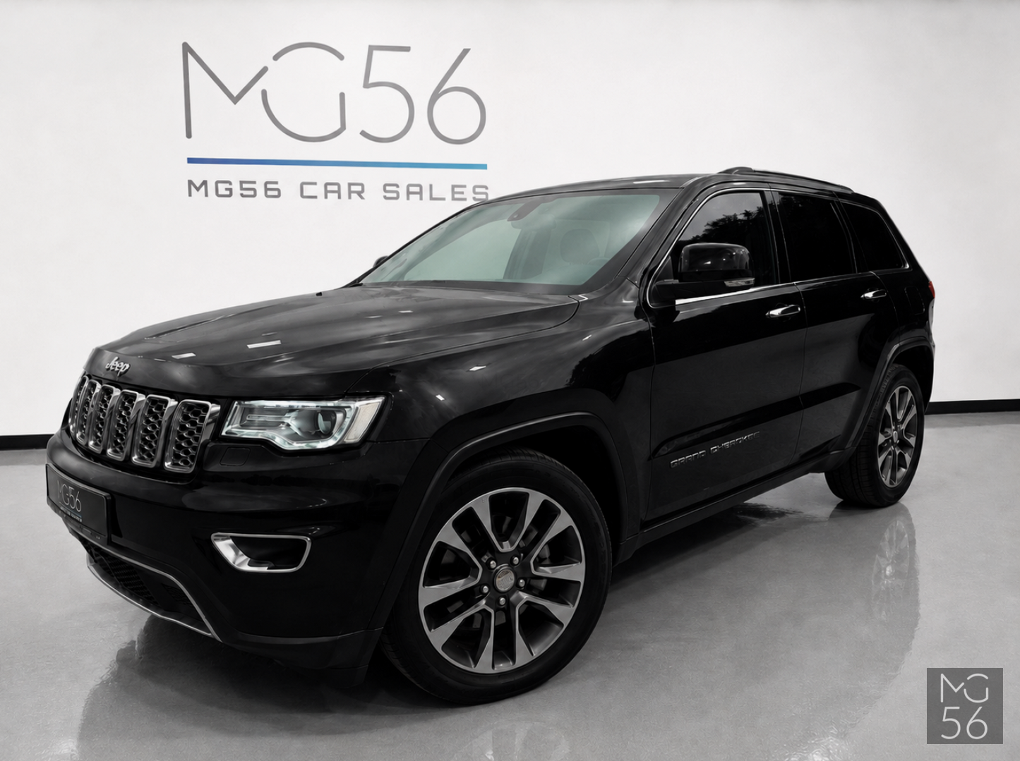 Jeep Grand Cherokee Overland Quadra-Drive II Alpine Diamond Black Crystal - Jeep