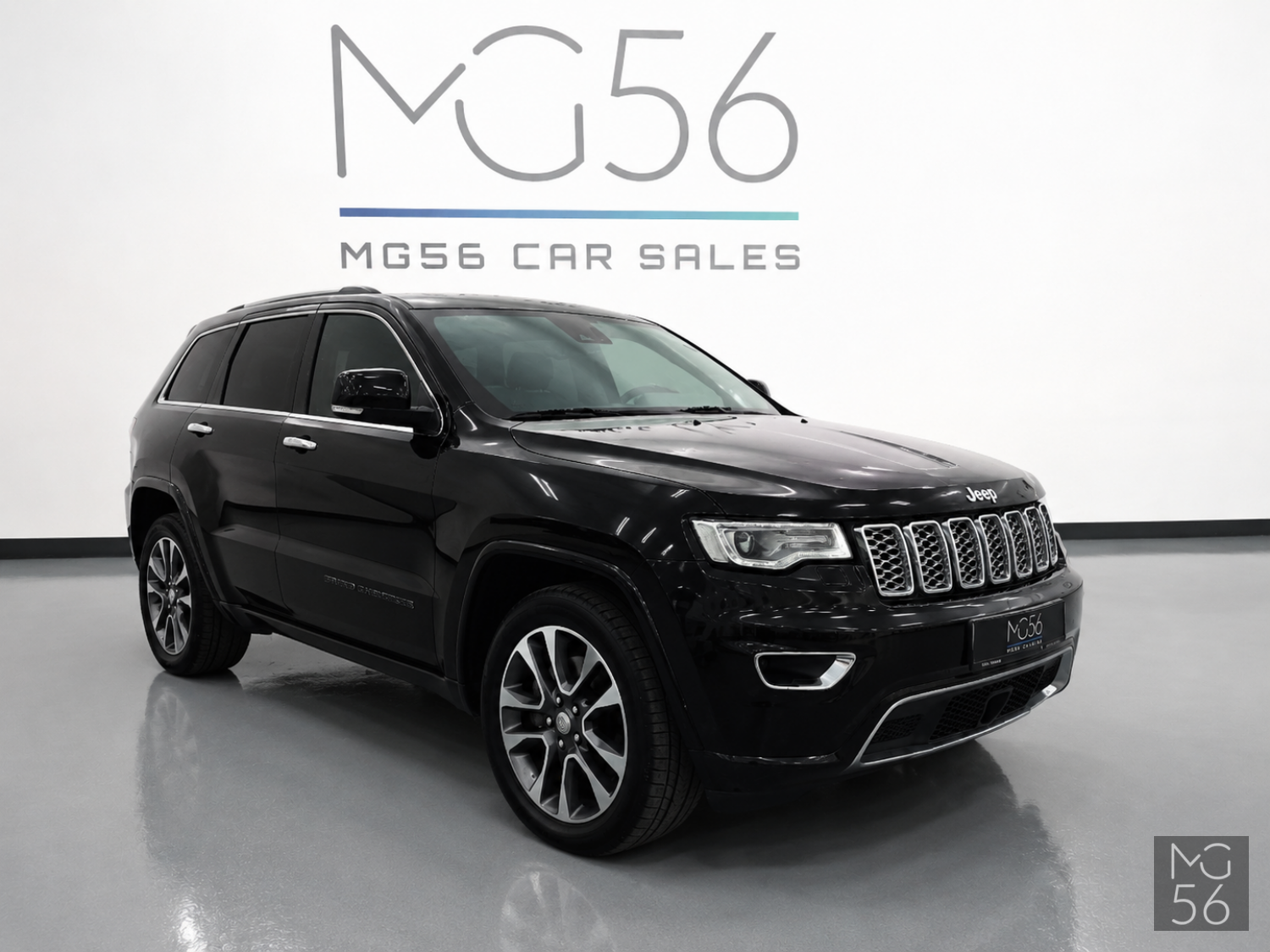 Jeep Grand Cherokee Overland Quadra-Drive II Alpine Diamond Black Crystal - Jeep