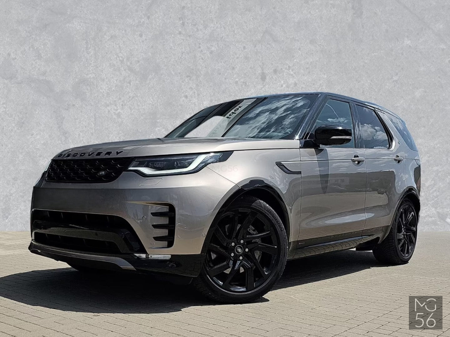 Land Rover Discovery 5 3.0L AWD R-Dynamic 8-Speed Land Rover