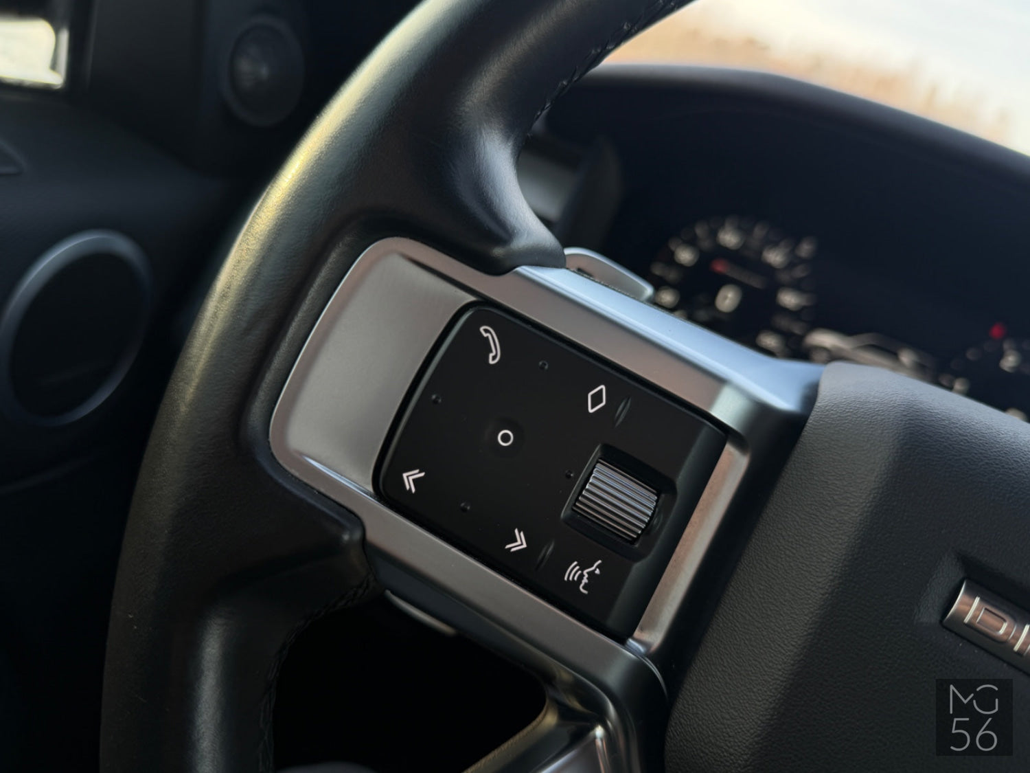 Land Rover Discovery 5 3.0L AWD R-Dynamic 8-Speed Land Rover