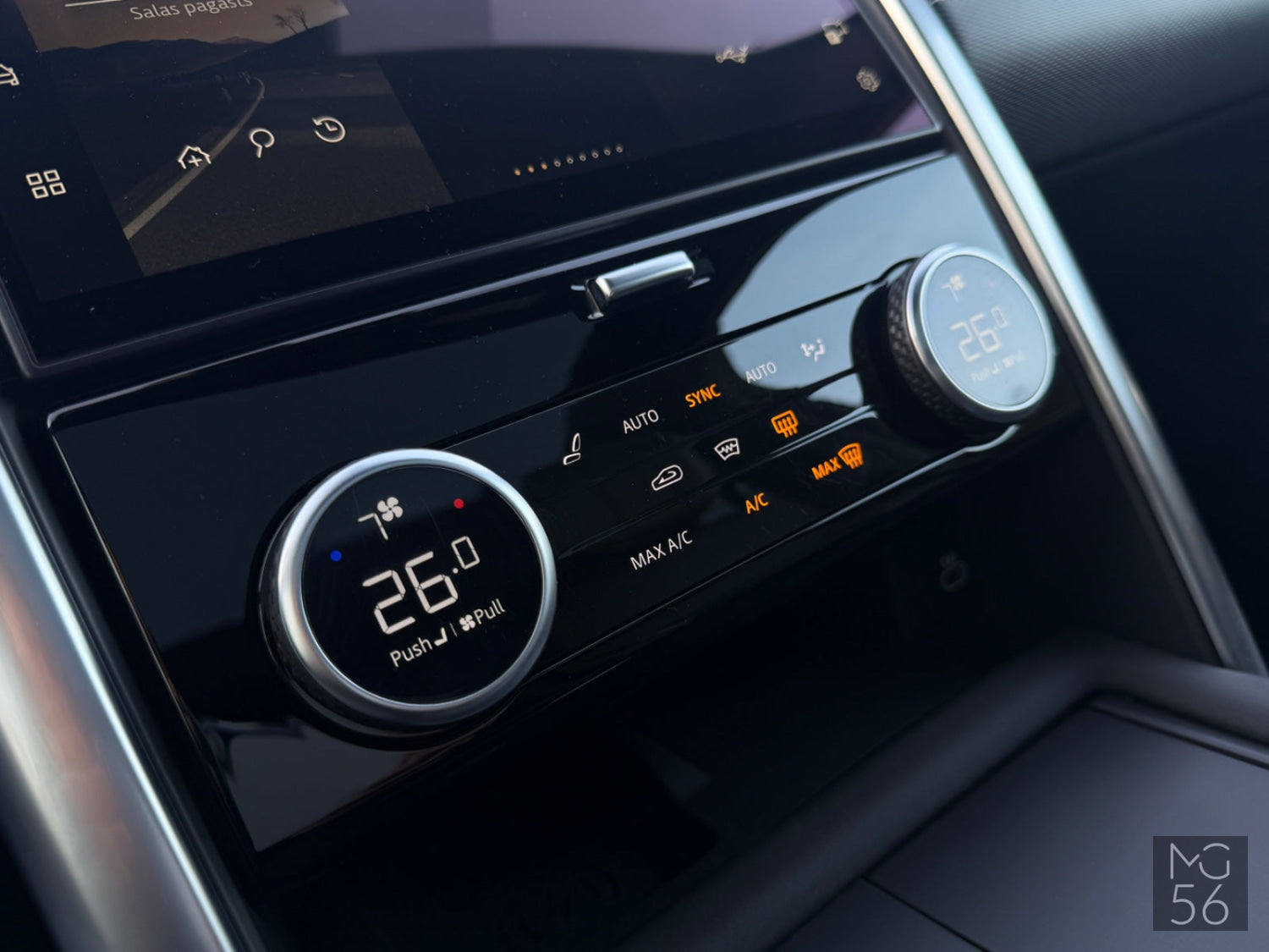 Land Rover Discovery 5 3.0L AWD R-Dynamic 8-Speed Land Rover