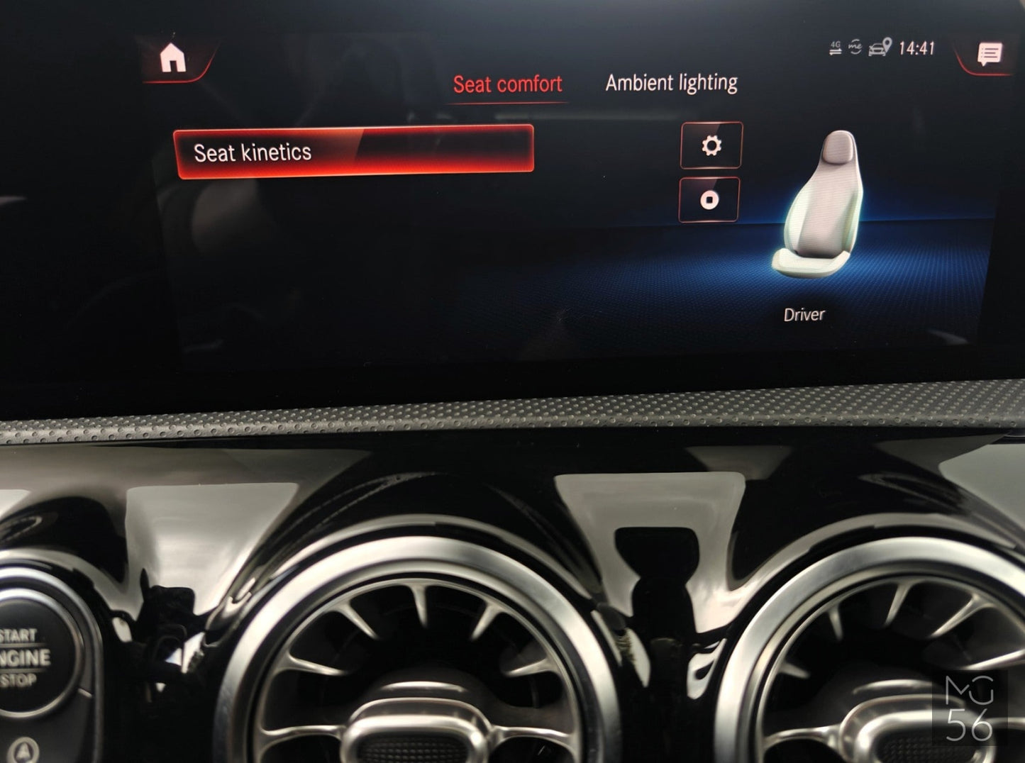 Mercedes-Benz CLA 250 Coupe AMG Line Distronic Digital White Metallic - Mercedes-Benz