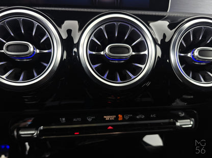 Mercedes-Benz CLA 250 Coupe AMG Line Distronic Digital White Metallic - Mercedes-Benz