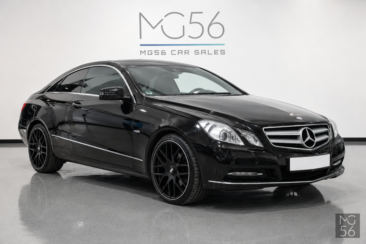 Mercedes-Benz E 220 CDI Coupé Multicontour Obsidian Black - Mercedes-Benz