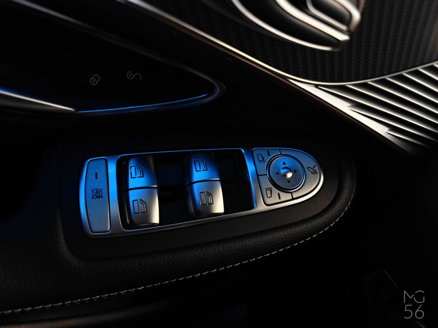 Mercedes-Benz EQC 400 4MATIC AMG Line Distronic Obsidian Black Metallic - Mercedes-Benz