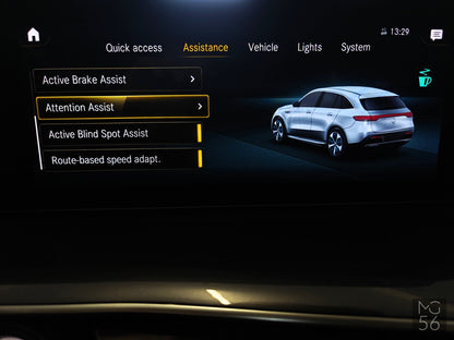 Mercedes-Benz EQC 400 4MATIC AMG Line Distronic Obsidian Black Metallic - Mercedes-Benz