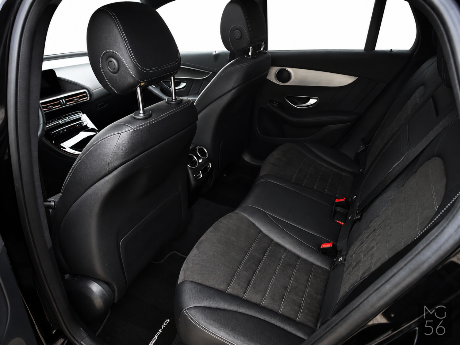 Mercedes-Benz EQC 400 4MATIC AMG Line Distronic Obsidian Black Metallic - Mercedes-Benz
