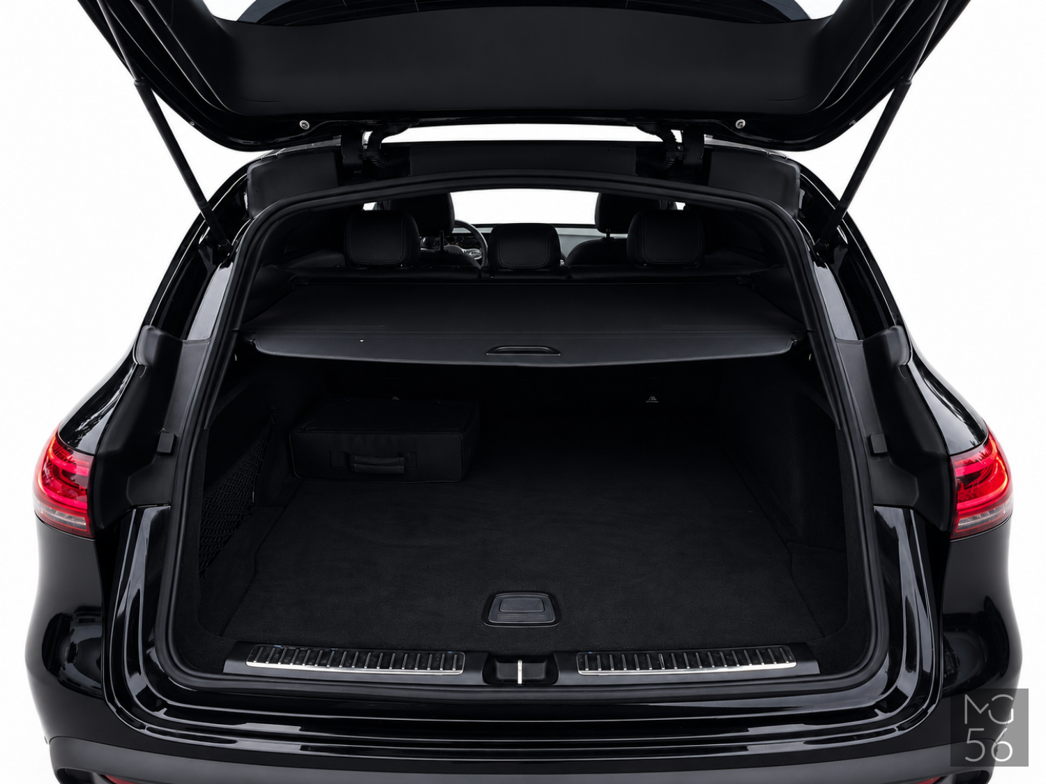 Mercedes-Benz EQC 400 4MATIC AMG Line Distronic Obsidian Black Metallic - Mercedes-Benz