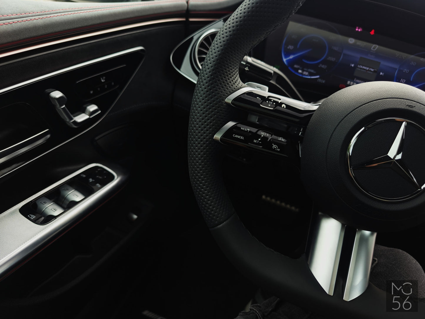 Mercedes-Benz EQE 500 4MATIC AMG Line AIRMATIC Alpine Grey - Mercedes-Benz